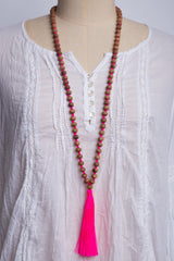 Natural Wood Bead Necklace (Hot Pink)